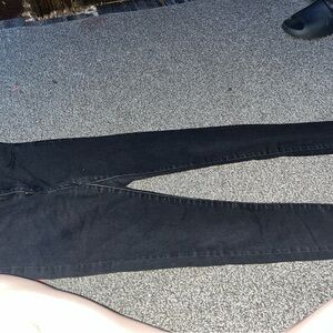 Black Skinny Jeans